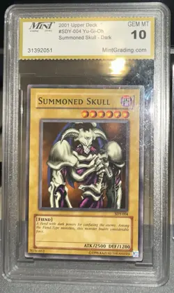 Summoned Skull *GEM MINT 10* SDY-004 *Rare* 2002 *Vintage* Yugioh - Image 1