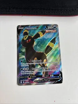 Pokemon TCG Umbreon v Full Art Ultra Rare Holo Card 188/203 Evolving Skies - Image 1