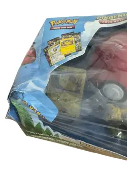 Pokemon Pikachu and Eevee TCG Poke Ball Collection Box 2018 (Major Crushing) 97712542577 - Image 3