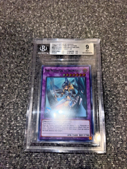 POP 1! YUGIOH 1ST DLCS-EN006 DARK MAGICIAN GIRL DRAGON KNIGHT GREEN BGS 9 - Image 3