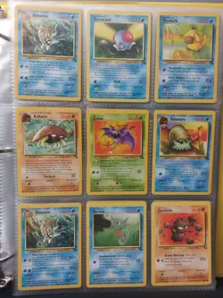 45 Card Fossil Lot - Pokemon Vintage WoTC 1999 - LP+ thru HP - Image 3