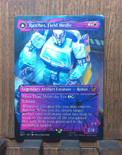 TRANSFORMERS Ratchet, Field Medic (Shattered Glass) - Near Mint English MTG - Image 2