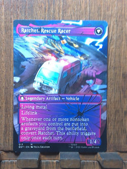 TRANSFORMERS Ratchet, Field Medic (Shattered Glass) - Near Mint English MTG - Image 3