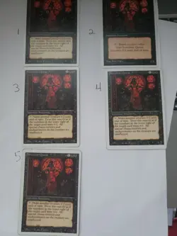 MTG Sorceress Queen Revised Edition Regular Rare - Image 1