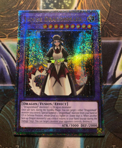 * HOUSE DRAGONMAID * 1ST EDITION QUARTER CENTURY SECRET RARE RA03-EN037 YUGIOH! - Image 1
