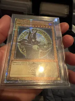 *** DARK MAGICIAN *** QUARTER CENTURY SECRET RARE (BACH ART) RA04-EN106 YUGIOH - Image 2
