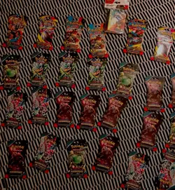 Pokemon Set Lot 26 Packs 20 Twilight Masquerade 6 Mega Evolution 1 Miniportfolio - Image 4