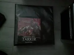 YARDSALE FIND MAGIC THE GATHERING COLLECTION FOLDER look mtg rares and foils - Image 1