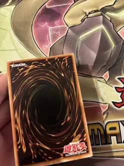 Dark Magician (Asian English) - LOB-005 - Ultra Rare Unlimited VLP - Image 3