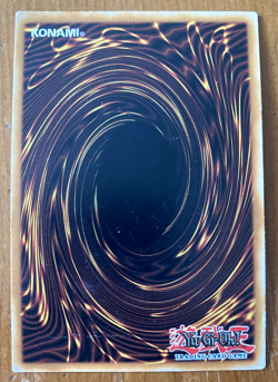 Elemental HERO Shadow Mist SDHS-EN001 Yugioh Card - Image 2