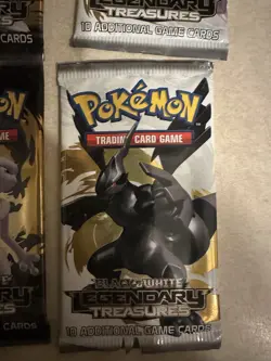 4x pokemon black and white legendary treasures pack Arts Opened - Image 4