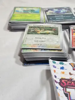 Pokemon Scarlet and Violet 151 Cards - REVERSE-HOLO - BULK - ~200 cards - Image 4