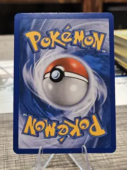 2010 Pokemon, HGSS Triumphant, #71/102 Pidgey, Reverse Holo Common - Image 2