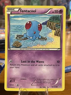 2015 Pokemon XY Primal Clash Tentacool 70/160 Common Basic MP - Image 1