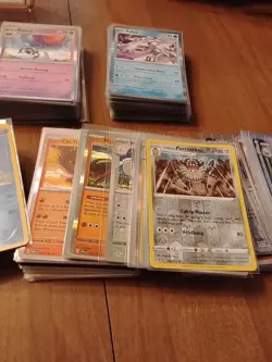 Pokemon 350 Pokemon TCG holo And Reverse Holo Lot Of Cards Different Sets - Image 3