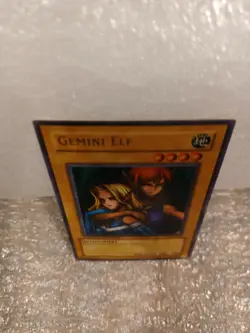 Yu-Gi-Oh! TCG Gemini Elf IOC-SE1 Ultra Rare Holo Limited Edition Brand New!! - Image 3