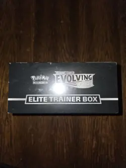 Pokemon TCG Sword & Shield Evolving Skies Elite Trainer Box Sealed #1 - Image 5