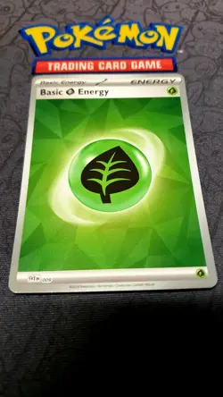 Basic Grass Energy Pokemon Prismatic Evolutions Reverse Holo SVE 009 NM+ BONUS - Image 1