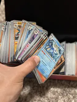 Pokemon TCG Bulk Card Lot 2390+ cards holo, reserves holos, energy holo non holo - Image 4