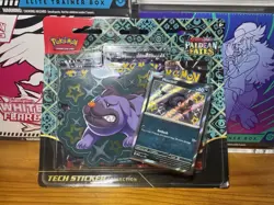 Pokemon - Scarlet & Violet Paldean Fates Tech Sticker Blister - Maschiff - Image 1