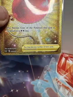 Pokemon TCG Sword & Shield Base Air Balloon Card 213/202 Secret Rare Gold NM - Image 3