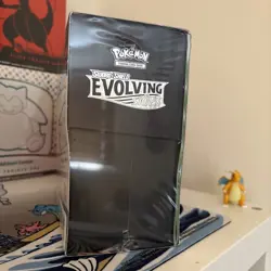 Pokemon Evolving Skies Elite Trainer Box ETB Sealed, New - Image 3