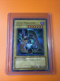 Yu-Gi-Oh! TCG Card Dark Magician DB1-EN102 Unlimited LP - Image 1
