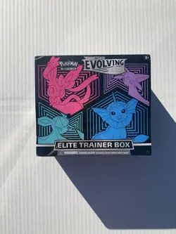 Pokemon TCG Sword & Shield Box, Elite Trainer Box 8 packs - 80 trading card 820650808944 - Image 4