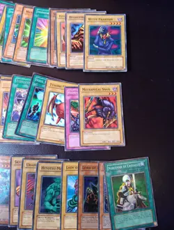 Vtg Yugioh Cards. Lot Of 39 Vtg 90's Konami Yugioh Cards - Image 2