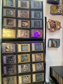 yugioh collection lot binder + 1000 Cards + 25th Sealed Read Description! - Image 2