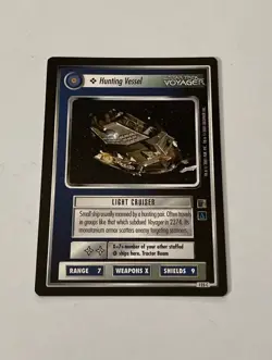 Star Trek CCG Ships Hirogen Hunting Vessel Black Boarder Voyager Card - Image 1