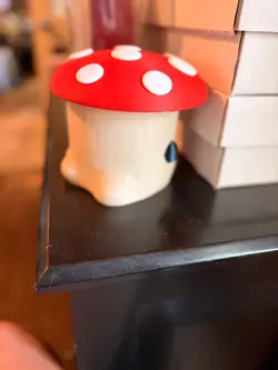 MTG Commander Deck Box 3D Printed, Holds 100 Sleeved Cards Mushroom With Storage - Image 5