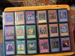 Yugioh Binder Collection - 200+ Cards - All Played Condition - Vintage Retro - Image 4