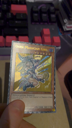 Yu-Gi-Oh! Ultimate Rare Style Dark Magician Girl - Image 2