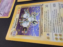 Pokemon Fossil Unlimited Holo Lot Hypno Hitmonlee Magneton MP - Image 2