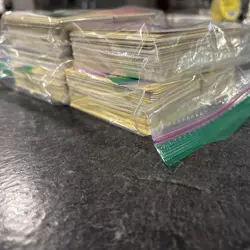 Approximately 750 Pokemon Cards 3 Lbs Bulk Sale. Some Rares - Image 3