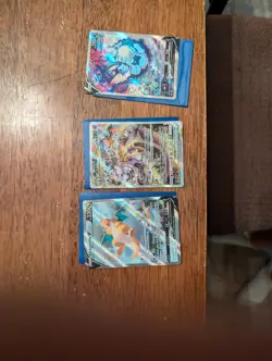 pokemon cards full art Dragonite, Mewtwo, Vaporeon in sleeves. Near mint. - Image 3