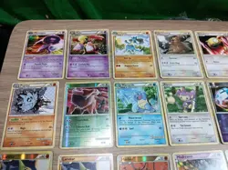 Lot of 44 Unleashed - LP Pokemon Cards, 2010 *NO Doubles* 4 Rare's / 7 Reverse's - Image 2