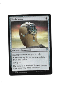 Magic The Gathering MTG Commander 2017 Skullclamp 222/309 U Card NM - Image 1