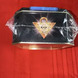 YUGIOH 2004 Collectors tin Blade Knight Brand new in original Factory Sealed - Image 4