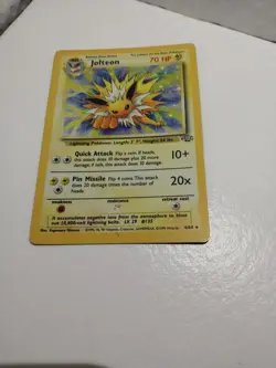 1999 Pokemon TCG Jolteon Jungle Holo Unlimited - Image 2