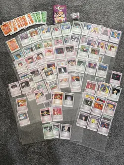 Sailor Moon CCG card set 104/160 organized in sleeves - Image 1