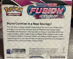 Pokemon TCG Sword & Shield Fusion Strike Booster Box of 36 Packs New Sealed 820650819162 - Image 4