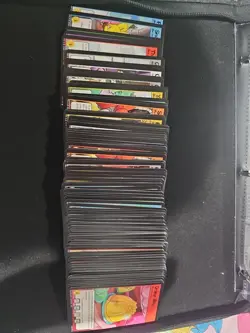 lot of 156 neopet hannah and the ice caves cards from 2004 - Image 1