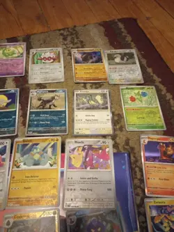 ⭐ Pokemon Mystery Pack ⭐ 60 Card Lot! 10 FOILED Cards AND GOODIES Per Pack🔥 - Image 3