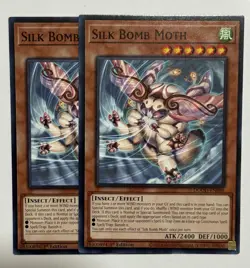 2x Silk Bomb Moth DOOD-EN088 C Doom of Dimensions NM 1st Ed Yugioh - Image 1