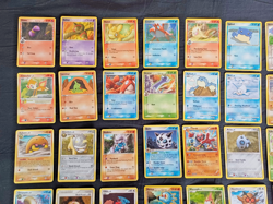 🔥🔥🔥AUCTION $1 - Pokemon Vintage Lot - 40 cards 🔥🔥🔥TCG Series 2006 - 2012 - Image 3