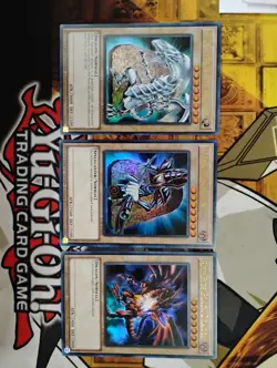 YuGiOh BLUE EYES WHITE DRAGON - DARK MAGICIAN- RED EYES BLACK DRAGON ULTRA RARE - Image 1