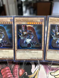Yugioh 3x Dark Magician Set LC01-EN005 Ultra Rare Limited Edition Yu-Gi-Oh! TCG - Image 3