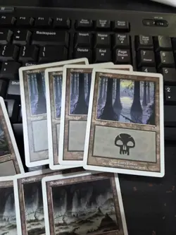 Lot Of 17 Swamp Basic Land 7th Edition Magic: The Gathering MTG - Image 2